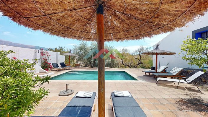 Image No.5-5 Bed Villa for sale