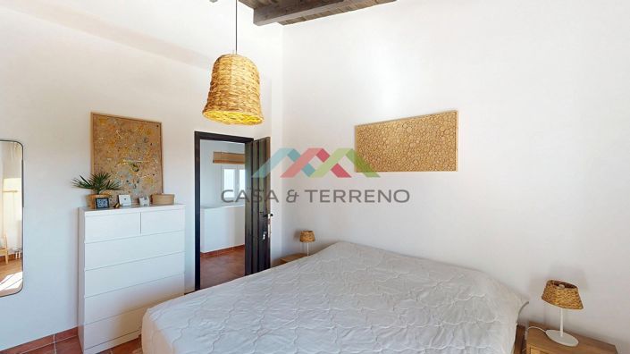 Image No.18-6 Bed Villa for sale