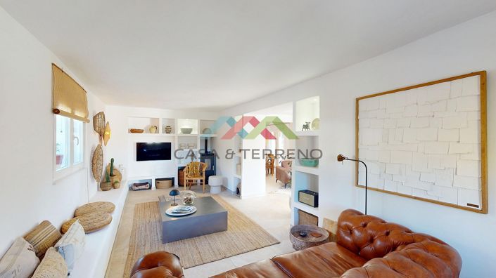 Image No.31-6 Bed Villa for sale