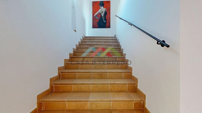 Image No.38-6 Bed Villa for sale