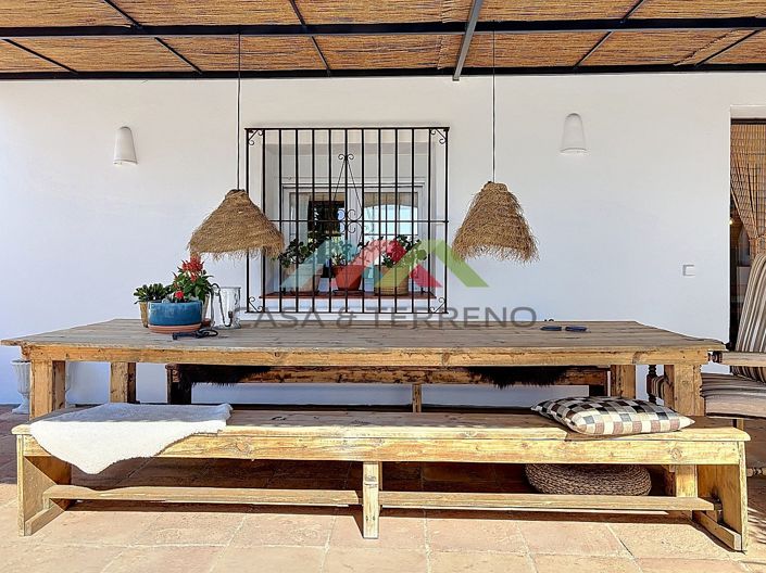 Image No.45-6 Bed Villa for sale