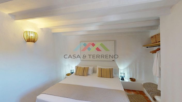 Image No.48-6 Bed Villa for sale