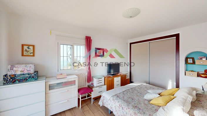 Image No.27-3 Bed Villa for sale