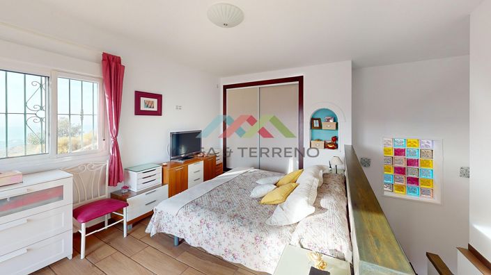 Image No.28-3 Bed Villa for sale
