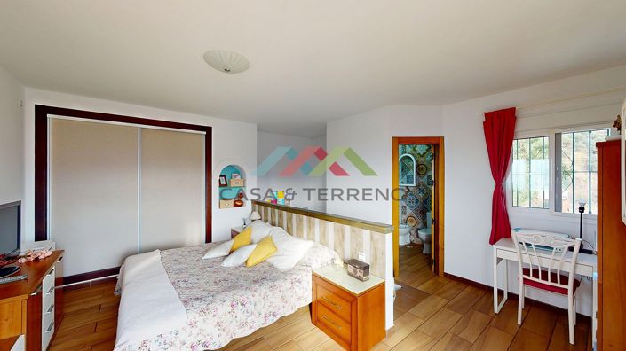 Image No.30-3 Bed Villa for sale