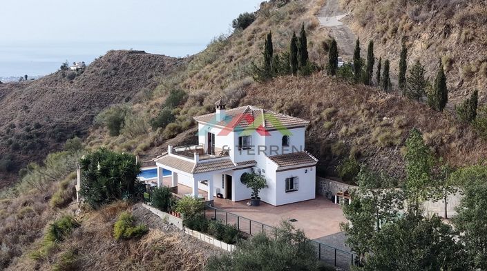 Image No.5-3 Bed Villa for sale