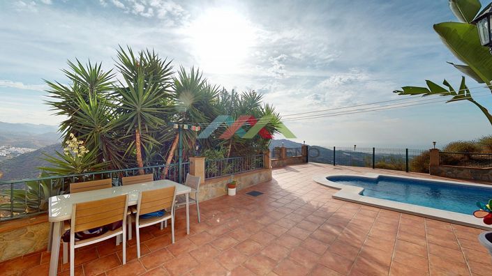 Image No.42-3 Bed Villa for sale