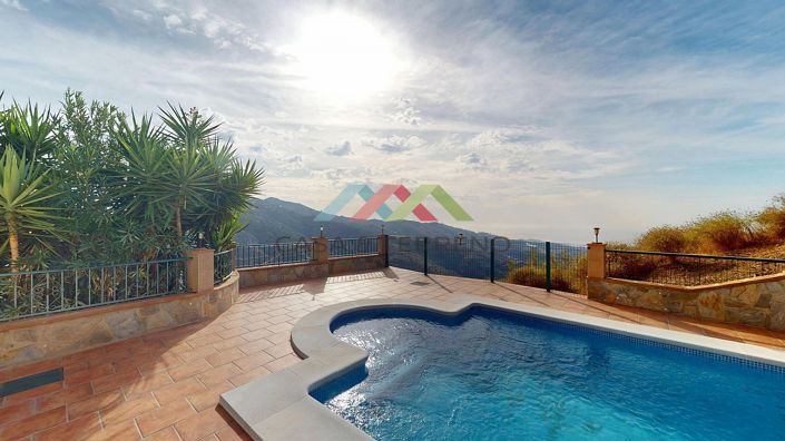 Image No.6-3 Bed Villa for sale