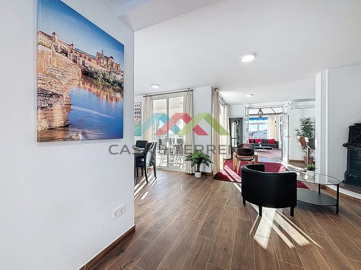 Image No.6-7 Bed Villa for sale