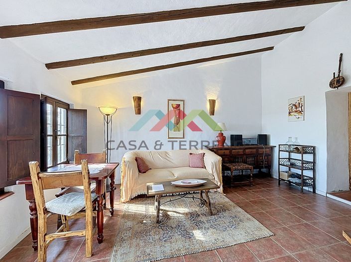Image No.11-3 Bed Country House for sale