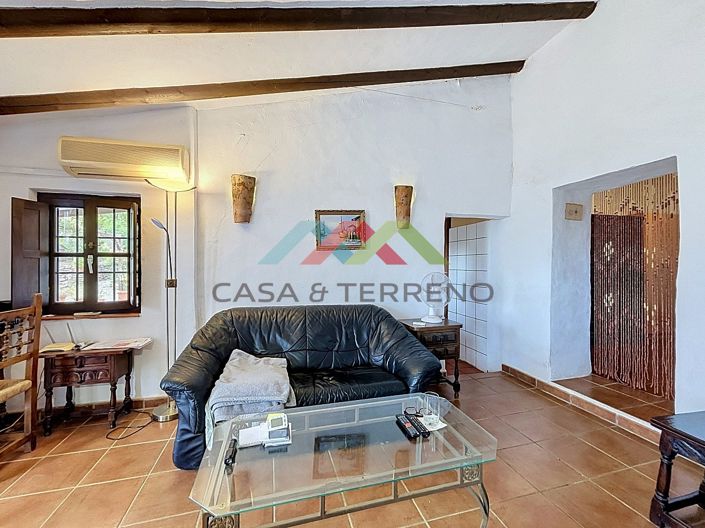 Image No.20-3 Bed Country House for sale