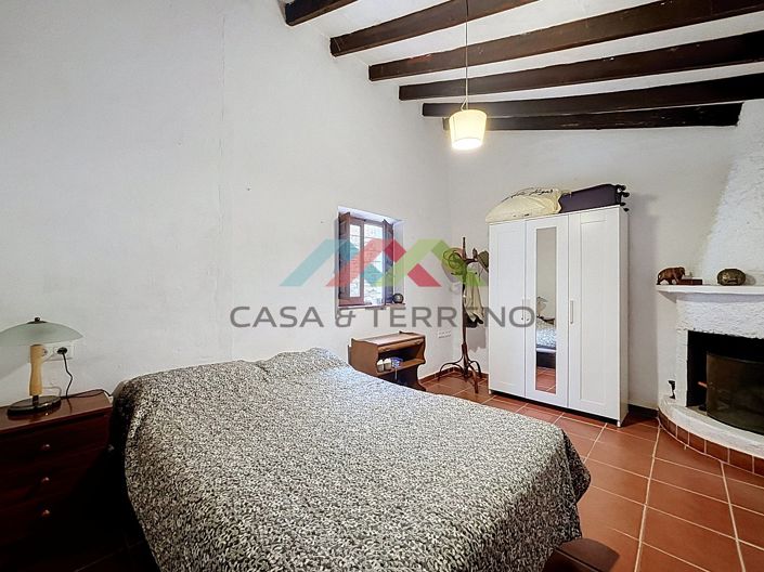 Image No.22-3 Bed Country House for sale