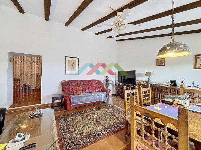Image No.26-3 Bed Country House for sale