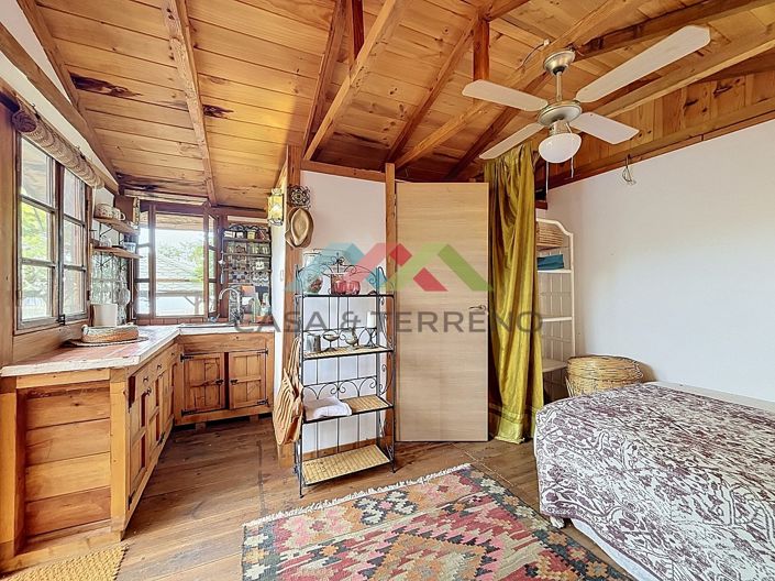 Image No.41-3 Bed Country House for sale