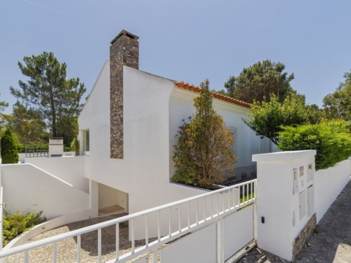Image No.4-4 Bed House for sale
