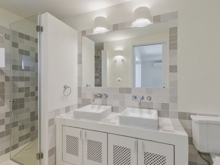 Image No.13-5 Bed House for sale