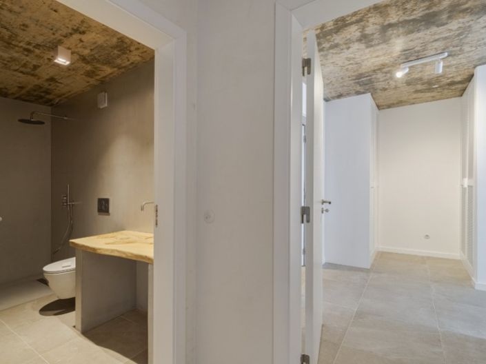 Image No.29-5 Bed House for sale