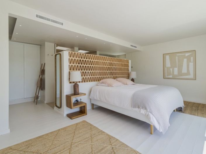 Image No.29-5 Bed House for sale