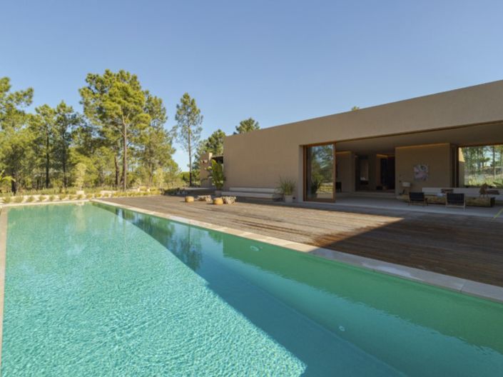 Image No.16-4 Bed House for sale