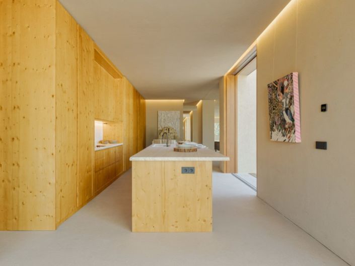 Image No.19-4 Bed House for sale