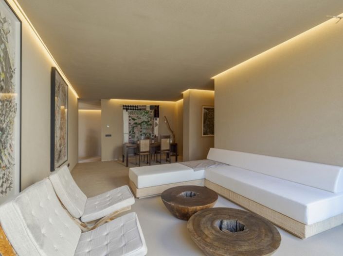 Image No.34-4 Bed House for sale