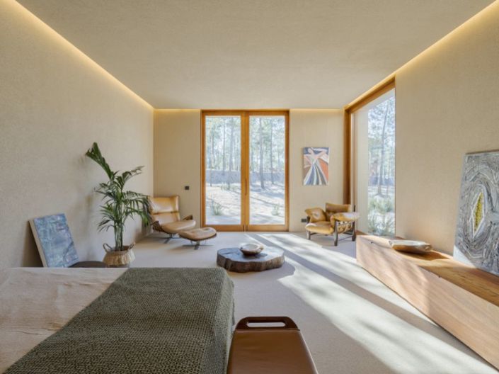 Image No.50-4 Bed House for sale