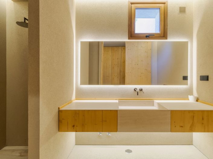 Image No.54-4 Bed House for sale