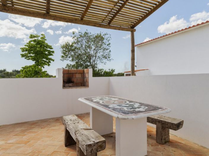 Image No.26-3 Bed House for sale