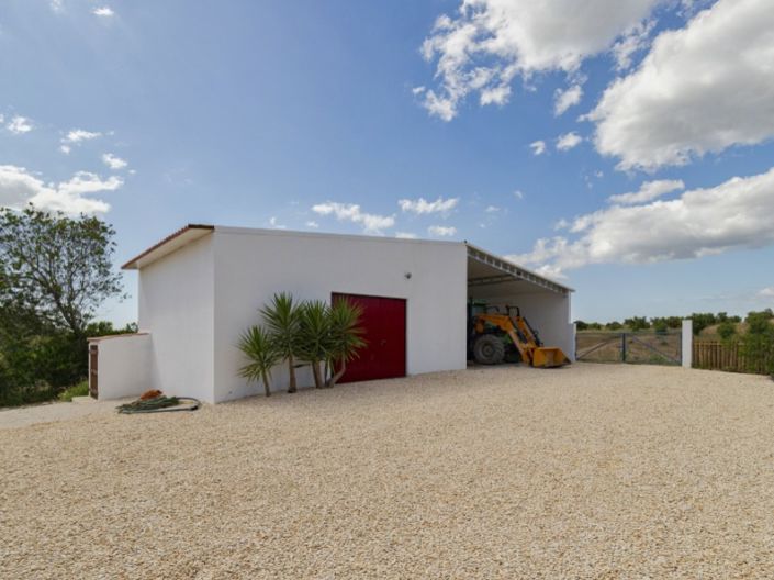Image No.32-3 Bed House for sale