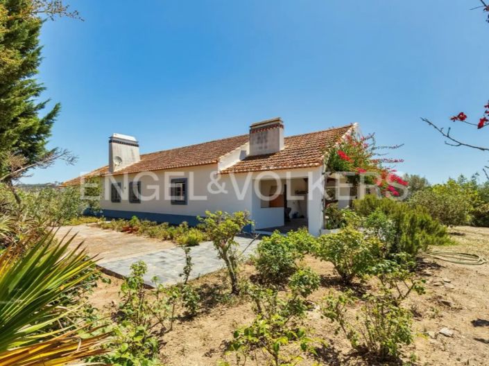 Image No.8-4 Bed Farmhouse for sale