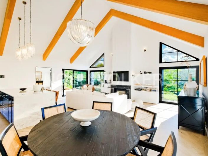 Image No.4-5 Bed House for sale