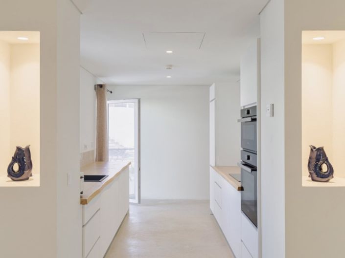 Image No.10-3 Bed House for sale