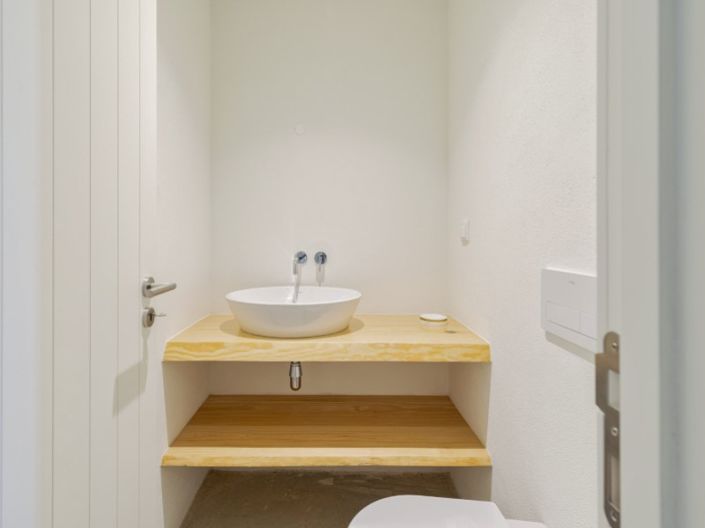 Image No.17-3 Bed House for sale
