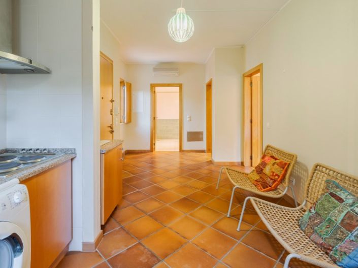 Image No.10-2 Bed House for sale