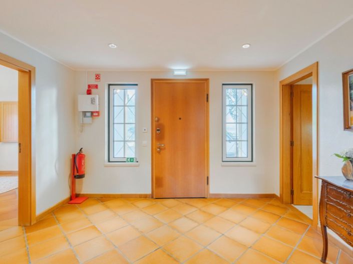 Image No.3-2 Bed House for sale