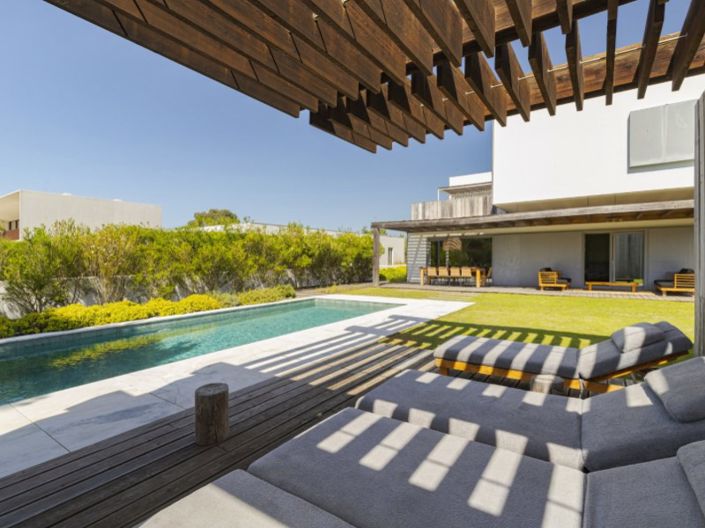 Image No.21-5 Bed House for sale