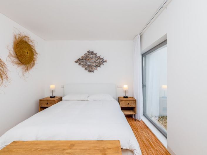 Image No.24-5 Bed House for sale