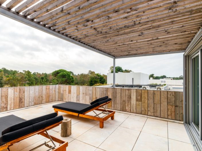 Image No.34-5 Bed House for sale