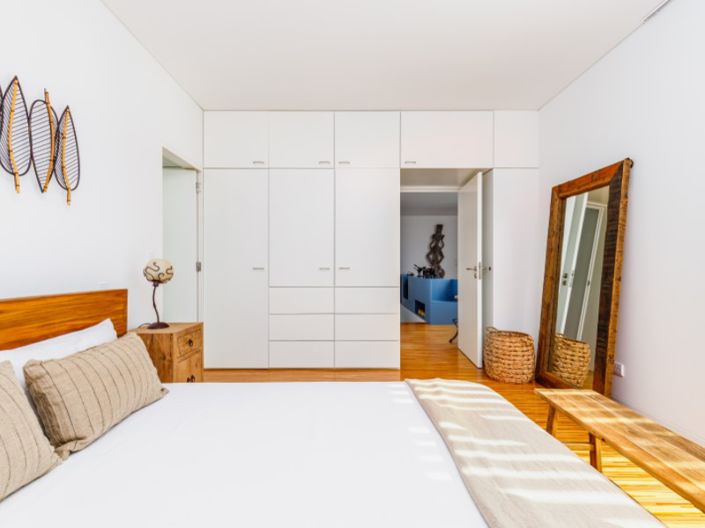 Image No.37-5 Bed House for sale
