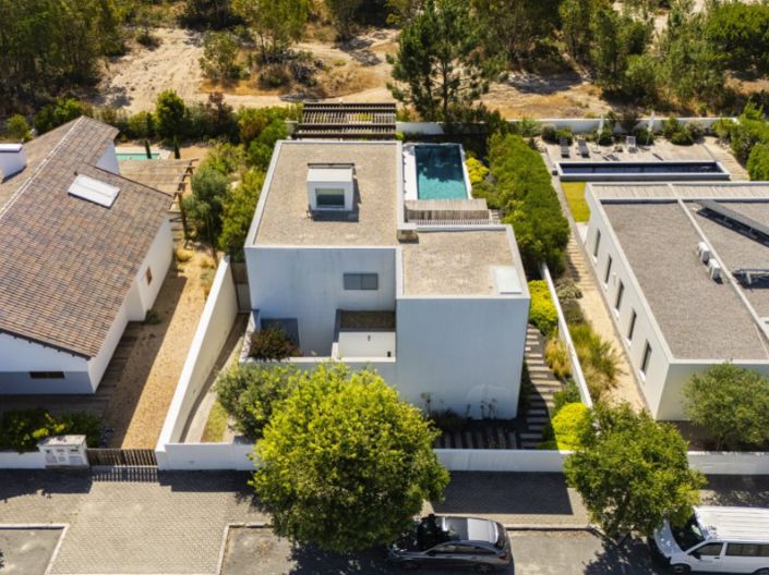 Image No.60-5 Bed House for sale