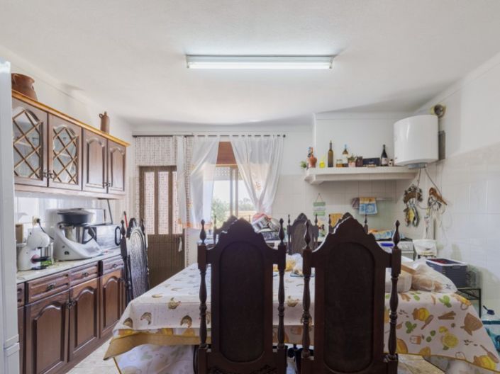 Image No.17-7 Bed House for sale