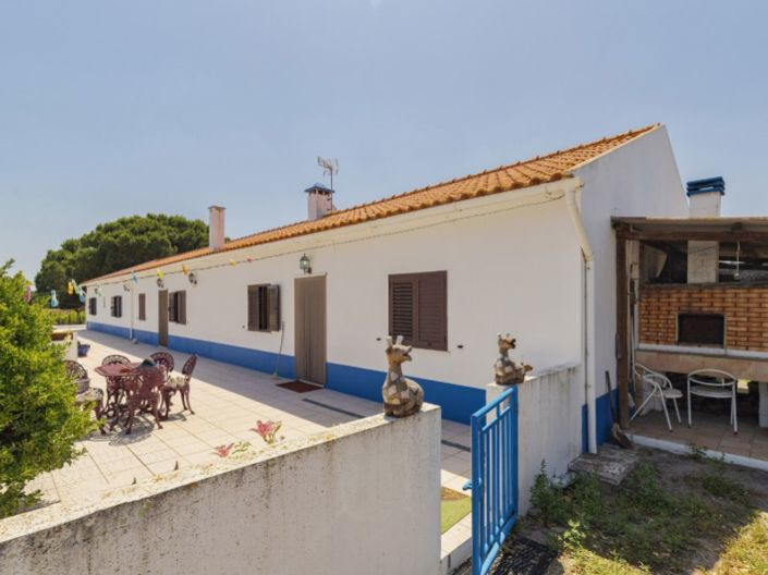 Image No.2-7 Bed House for sale