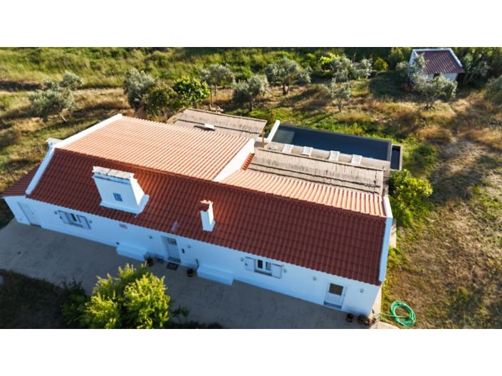 Image No.7-2 Bed House for sale