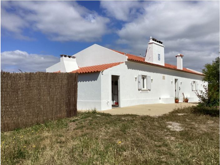 Image No.9-2 Bed House for sale