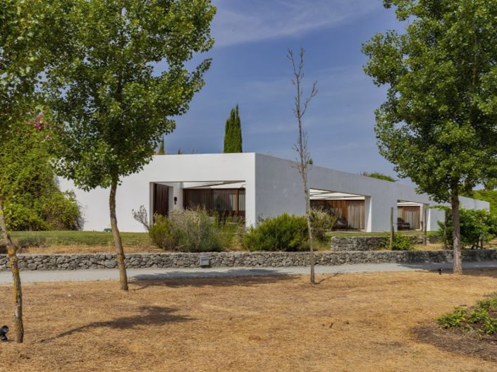 Image No.41-6 Bed House for sale