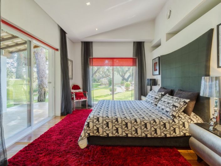 Image No.25-7 Bed House for sale