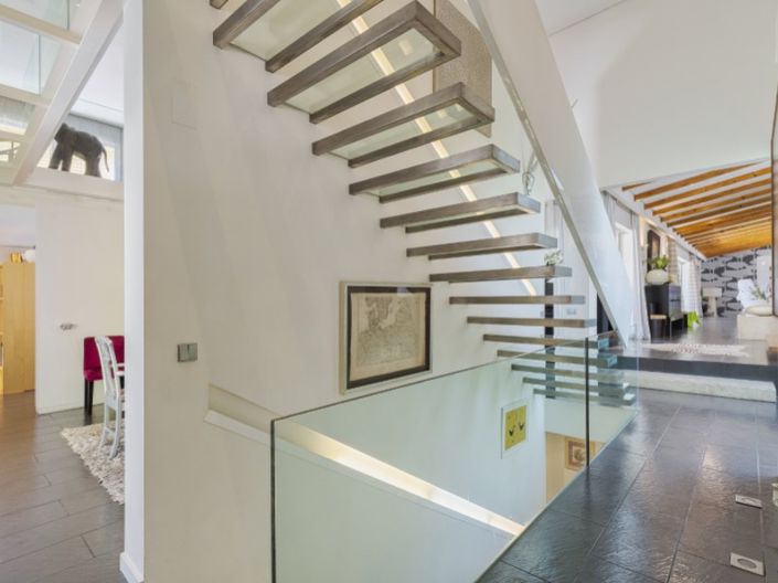Image No.28-7 Bed House for sale