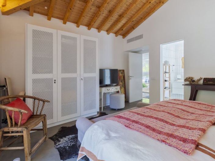 Image No.16-3 Bed House for sale