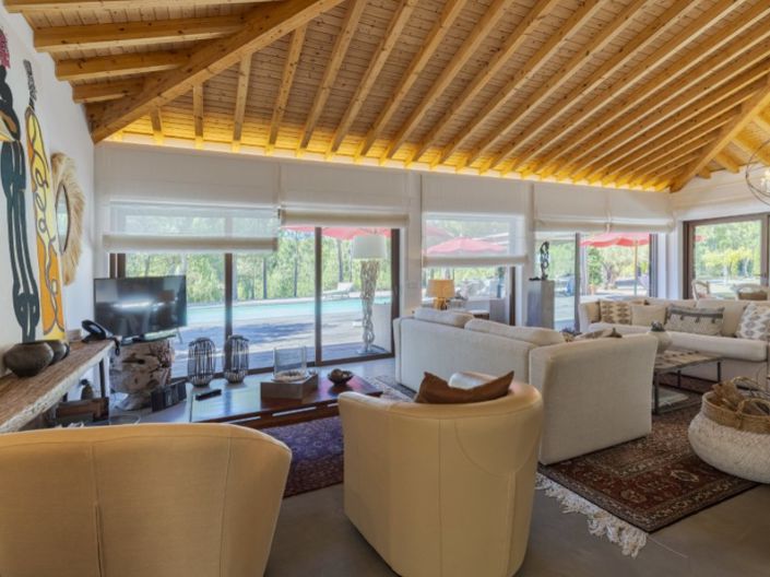 Image No.8-3 Bed House for sale