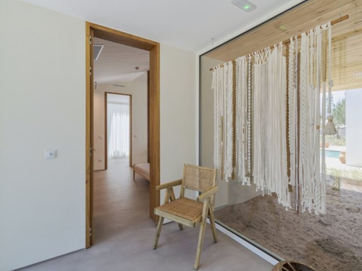 Image No.21-3 Bed House for sale